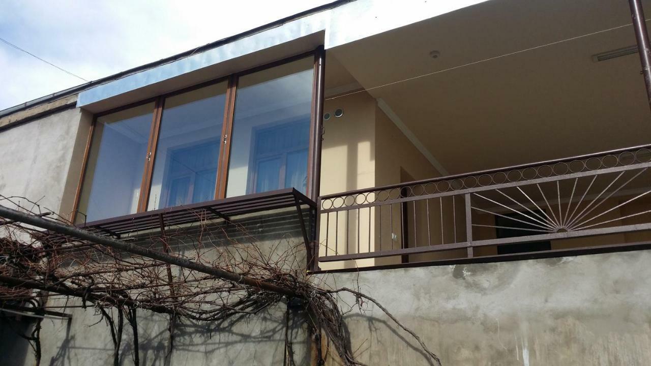 Verishen Guest House B&B Goris Exteriör bild